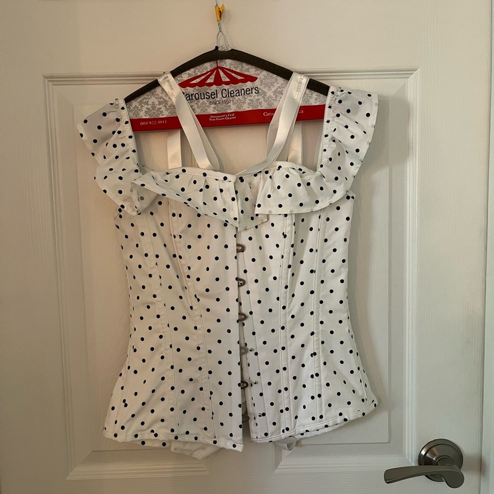 Polka dot off the shoulder corset top with lace up back - Picture 5 of 6